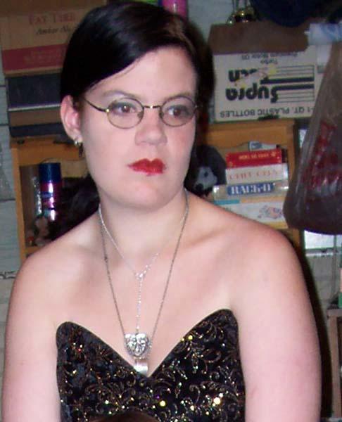 <img0*600:stuff/Black_and_Gold.jpg>