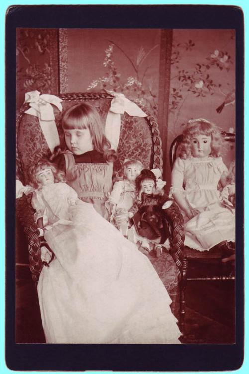 <img500*752:stuff/Dolls.jpg>