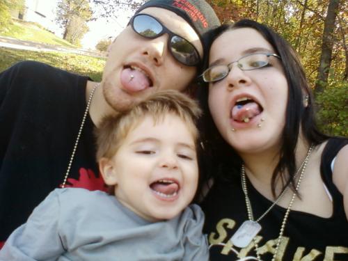 <img500*375:stuff/FamilyQW.jpg>