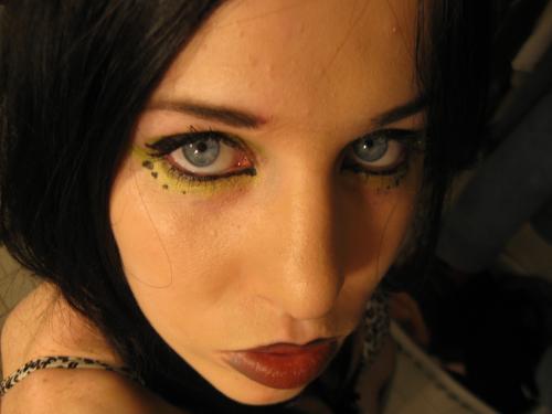 <img0*375:stuff/Image_65391.jpg>
