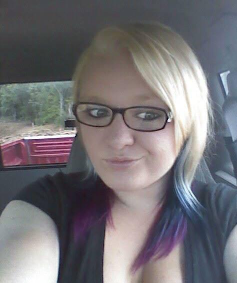 <img0*567:stuff/NewHair_Color-Cut.jpg>