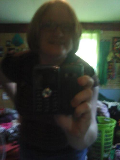 <img500*666:stuff/New_hair_cut.jpg>