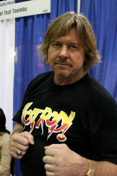 <img0*600:stuff/Rowdy_Roddy_Piper.jpg>