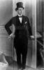 Rudolph_Valentino_