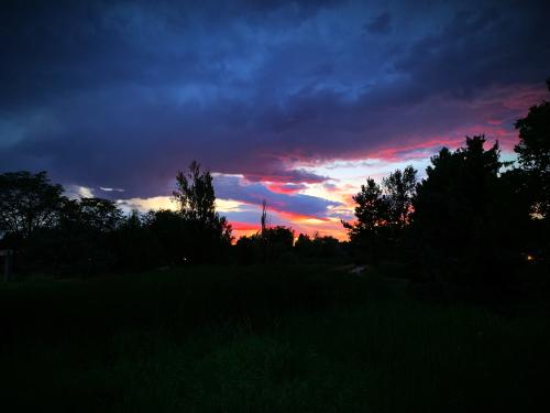 <img500*0:stuff/aj/12237/Sunset.1.jpg>