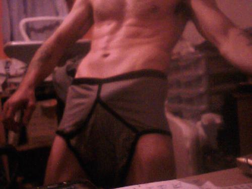<img500*0:stuff/aj/9403/Me%20bod.jpg>