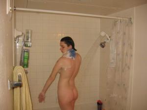 <img300*0:stuff/kshower1.jpg>