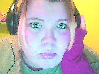 <img0*240:stuff/xnm.jpg>